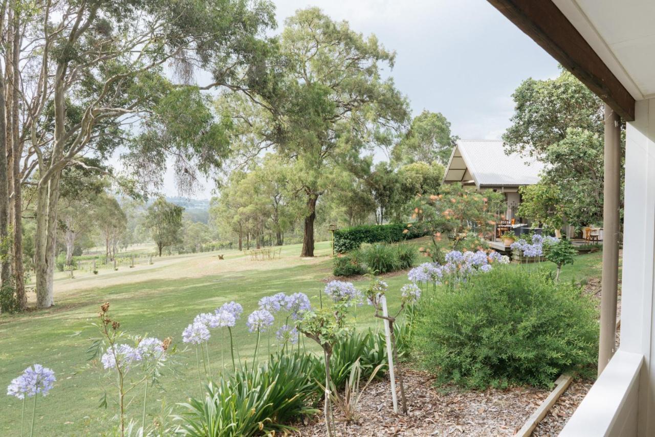 Elfin Hill Vineyard Accommodation โพโคลบิน ภายนอก รูปภาพ