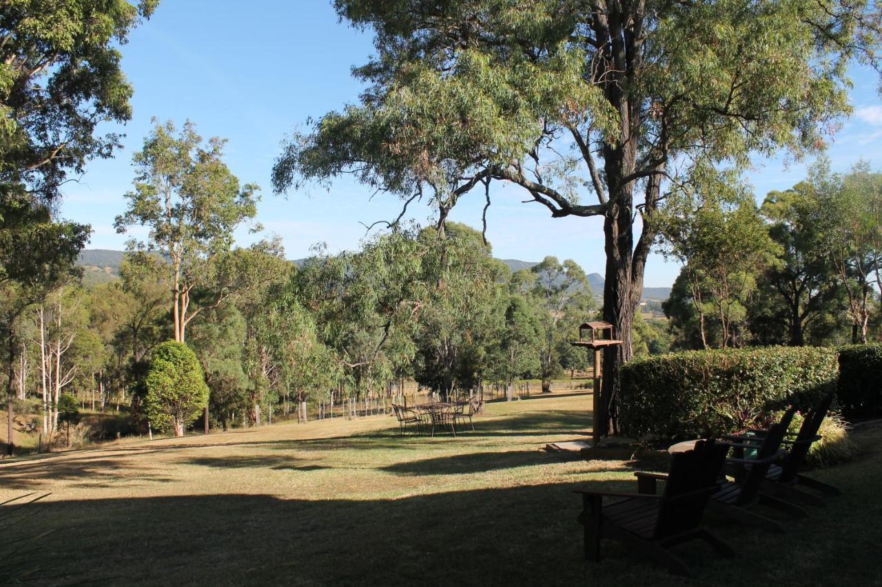 Elfin Hill Vineyard Accommodation โพโคลบิน ภายนอก รูปภาพ